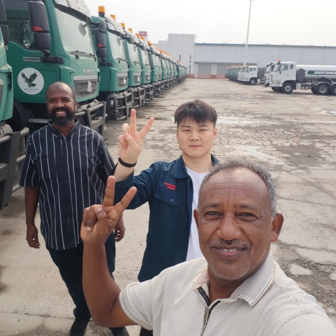 Latest company Cases about I clienti dal Sudan sono venuti a visitare la nostra fabbrica