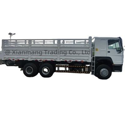 comprare Sinotruck HOWO 371HP 30t LHD Fence Cargo Truck Dolly Full Side Wall Board online manufacture