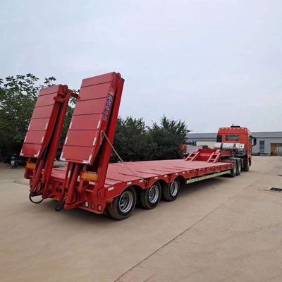 comprare Semi-remorchi a letto basso con scala idraulica a 3 assi e rampe automatiche 40T-100T capacità di carico in Sudafrica online manufacture