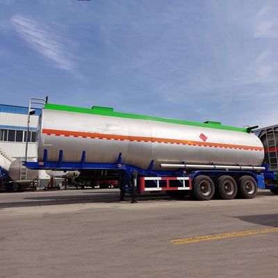 comprare Semirimorchio a sospensione meccanica da 45000L con asse originale a 3 assi e pneumatici 12R20 per il trasporto di petrolio greggio online manufacture