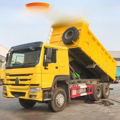 Un buon prezzo. 10 ruote 371cv 6x4 Usato 25 Ton Howo Dump Truck Con Cargo Tanks Lunghezza 5,3-6,2M in linea