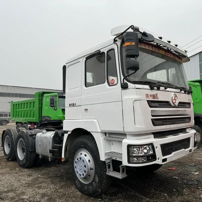 Un buon prezzo. Serbatoio di carburante da 400 litri Shacman Camione trattore 351 CV-460 CV Guida a sinistra in linea