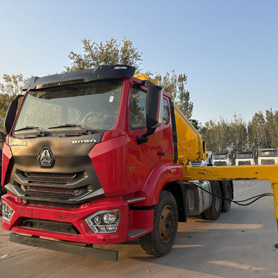 Un buon prezzo. Trattore Hahan Sinotruk 6x4 con motore da 380 CV e capacità del serbatoio di carburante Rhd 450L personalizzabile in linea