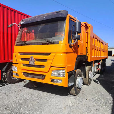Un buon prezzo. Sinotruk 8x4 371hp con pneumatico a timone sinistro 12R20 in linea