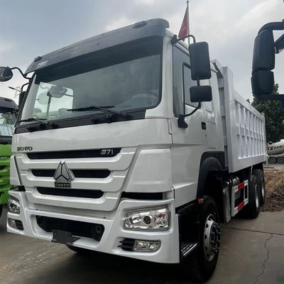 Un buon prezzo. Sinotruk Howo Dump Truck 371hp 6x4 12r20 Euro 3 Lhd con 300L di capacità del serbatoio del carburante in linea